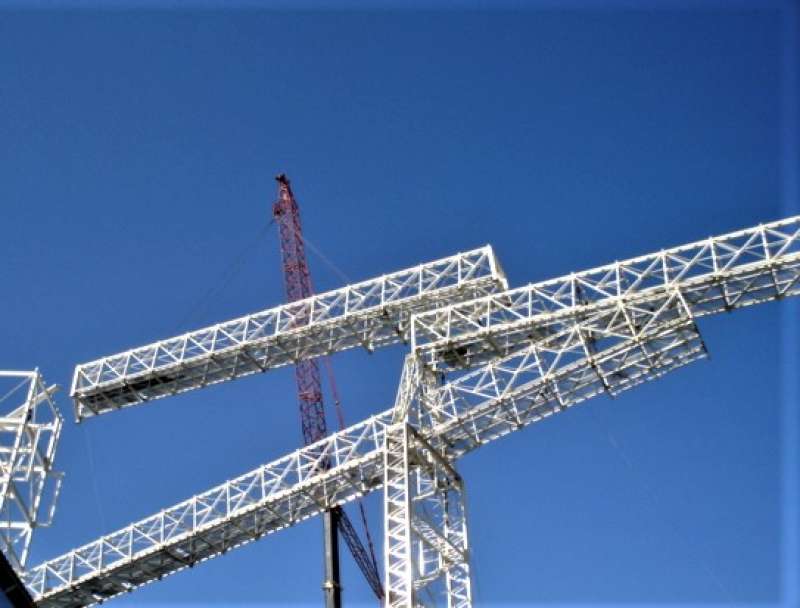 LDC Argentina S.A. / Fabricación y montaje galerías, torres y bielas