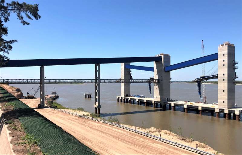 Dyopsa / Fabricacion y montaje galerias de embarque (ACA)