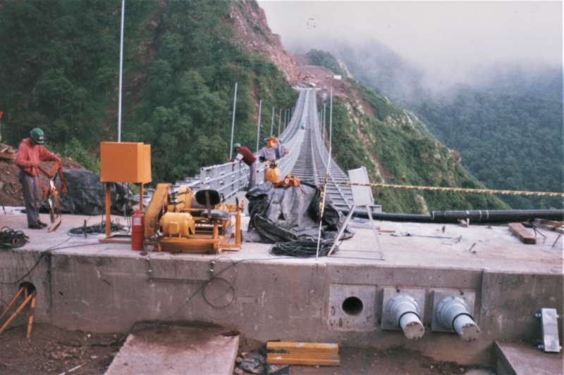 H. O. Albano S.A. / Minera Alumbrera Ltda Instalación Mineroducto cañería 175mm / Año - Pcia. de Catamarca