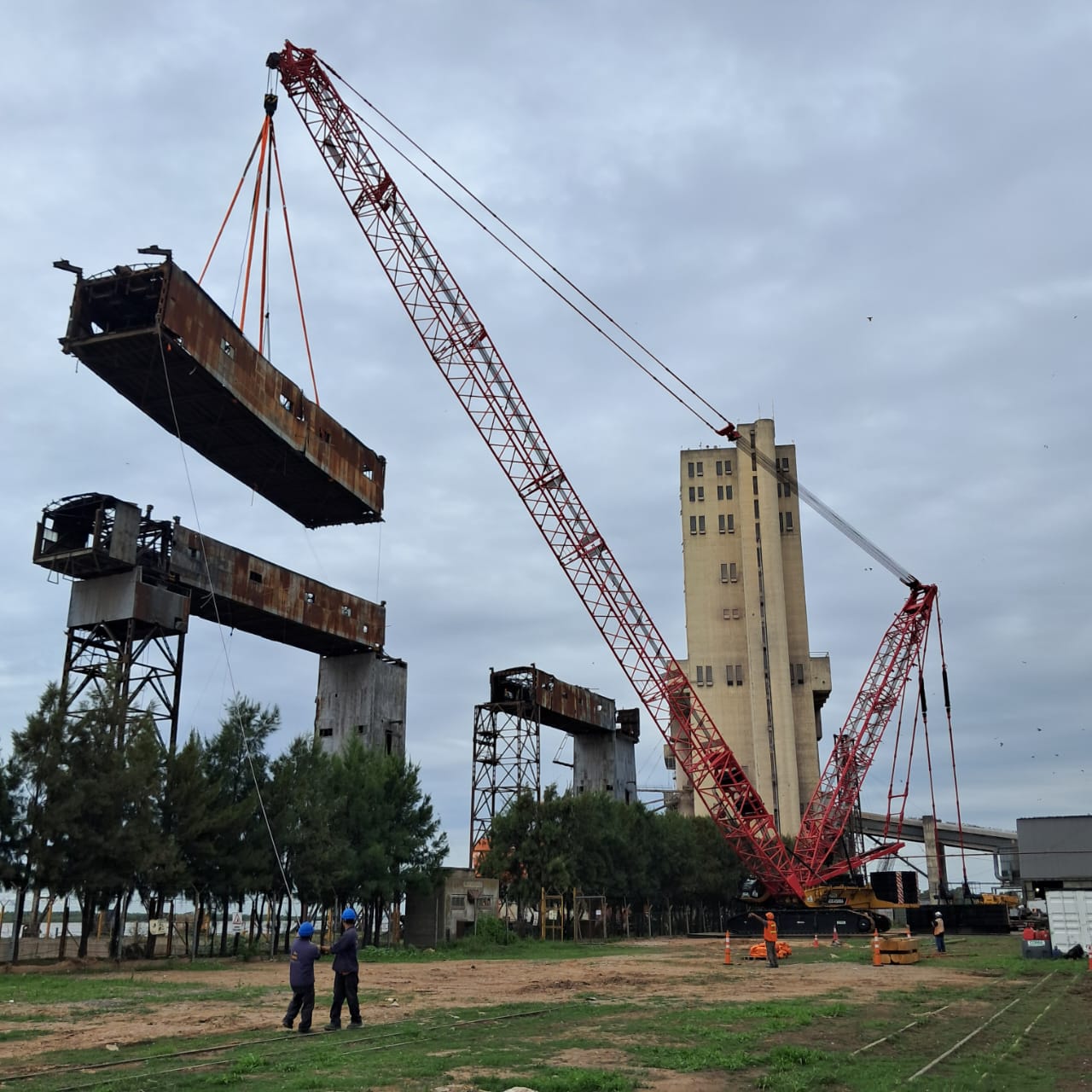 Puerto Rosario – Desmontaje de 11 galerías 